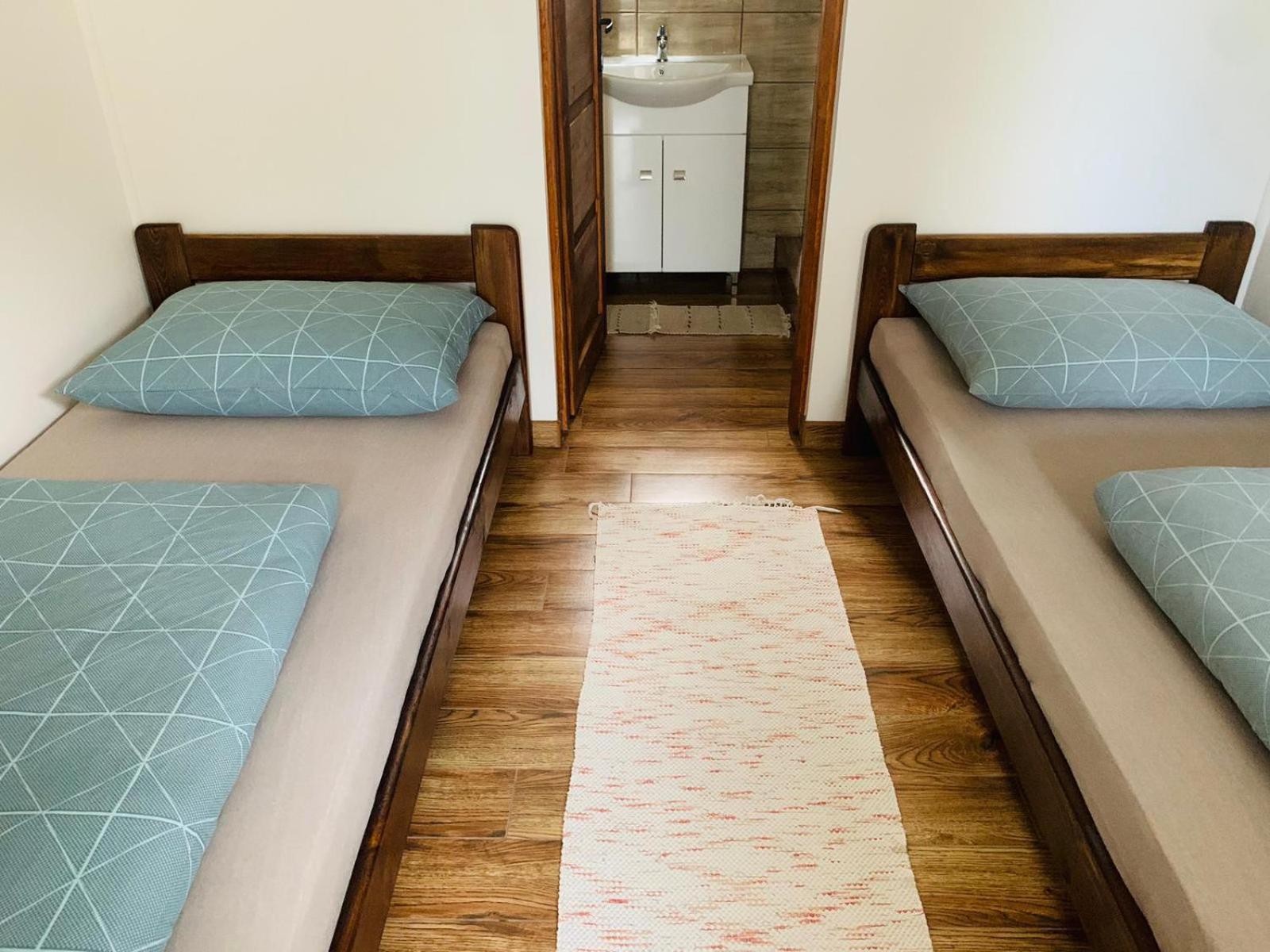 Arvisura Vendeghazak Family Friendly Transit Apartments Zsombo Exteriör bild