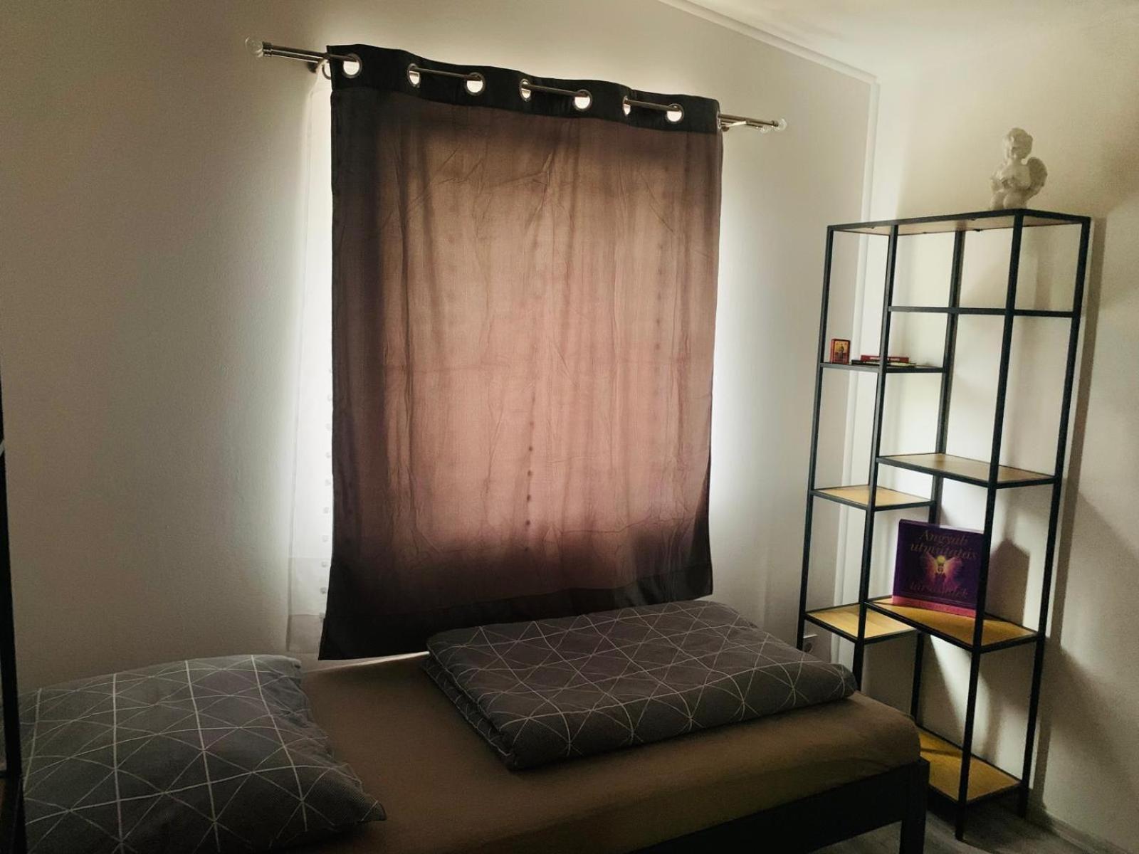 Arvisura Vendeghazak Family Friendly Transit Apartments Zsombo Exteriör bild
